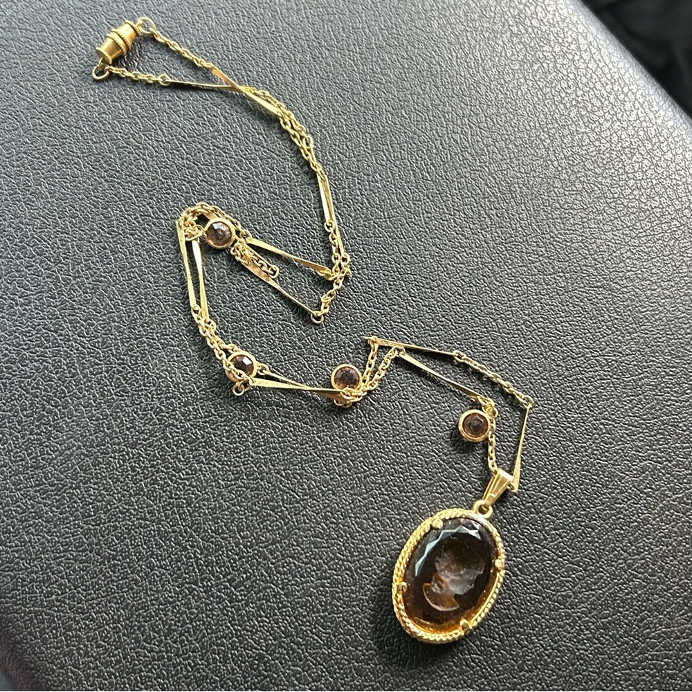 Vintage Gold-Tone & Brown gemstone cameo  Pendant Necklace - Women Jewelry